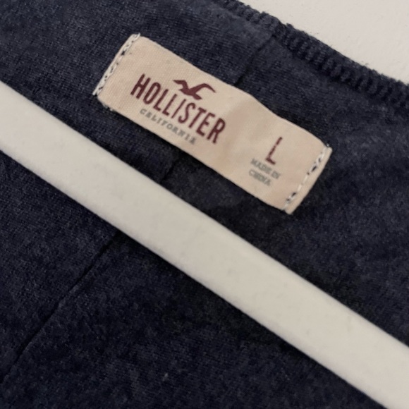 Hollister Golden Elephant Shirt *Never Worn* - Picture 3 of 5